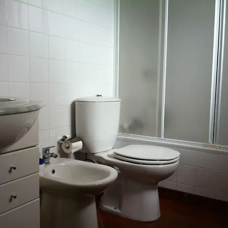 Azores Hibiscus House - Mountain And Sea Holiday home Sao Roque do Pico