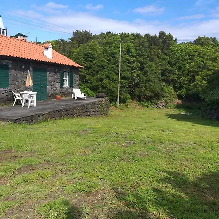 Holiday home Azores Hibiscus House - Mountain And Sea