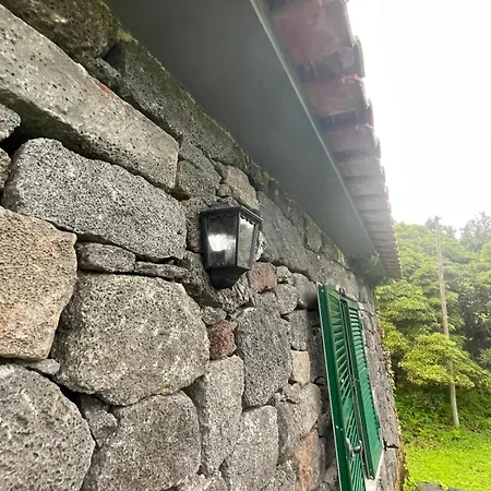 Azores Hibiscus House - Mountain And Sea *