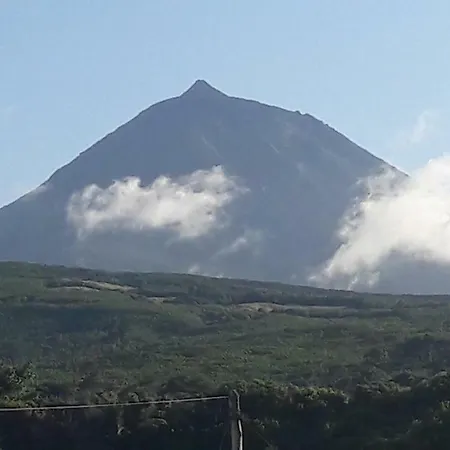 Azores Hibiscus House - Mountain And Sea