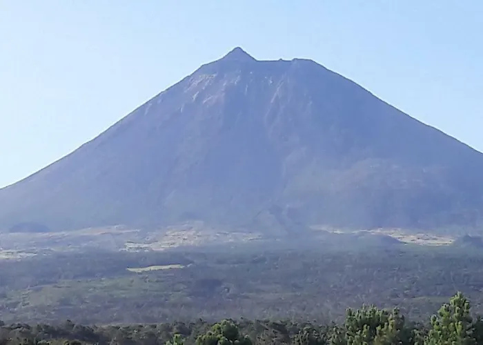 Azores Hibiscus House - Mountain And Sea *