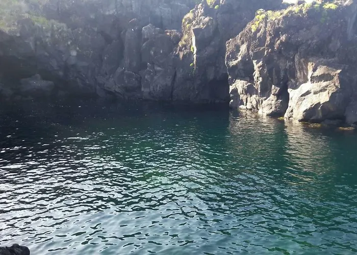 Azores Hibiscus House - Mountain And Sea Nyaraló